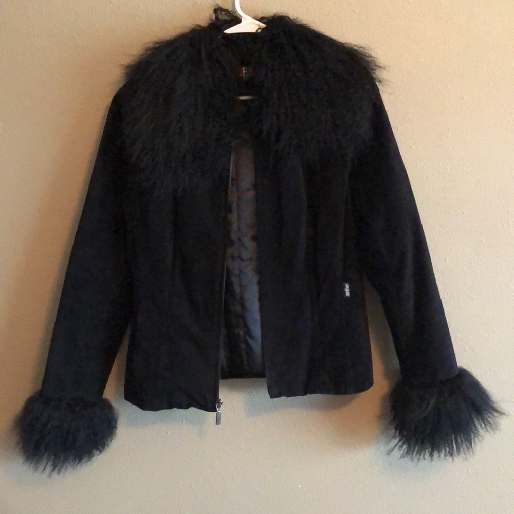 Beautiful black Guess suede/leather fitted jacket